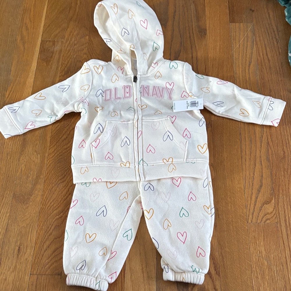 Old Navy Multicolor Heart Baby Set